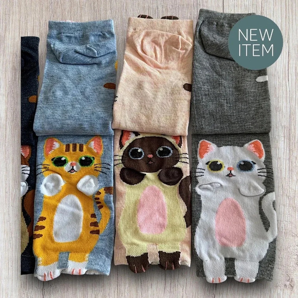 6 PAIR of Unisex Character Socks BRAND NEW CUTE KITTY WOMEN SIZE 4.5 - 9 - Picture 4 of 9